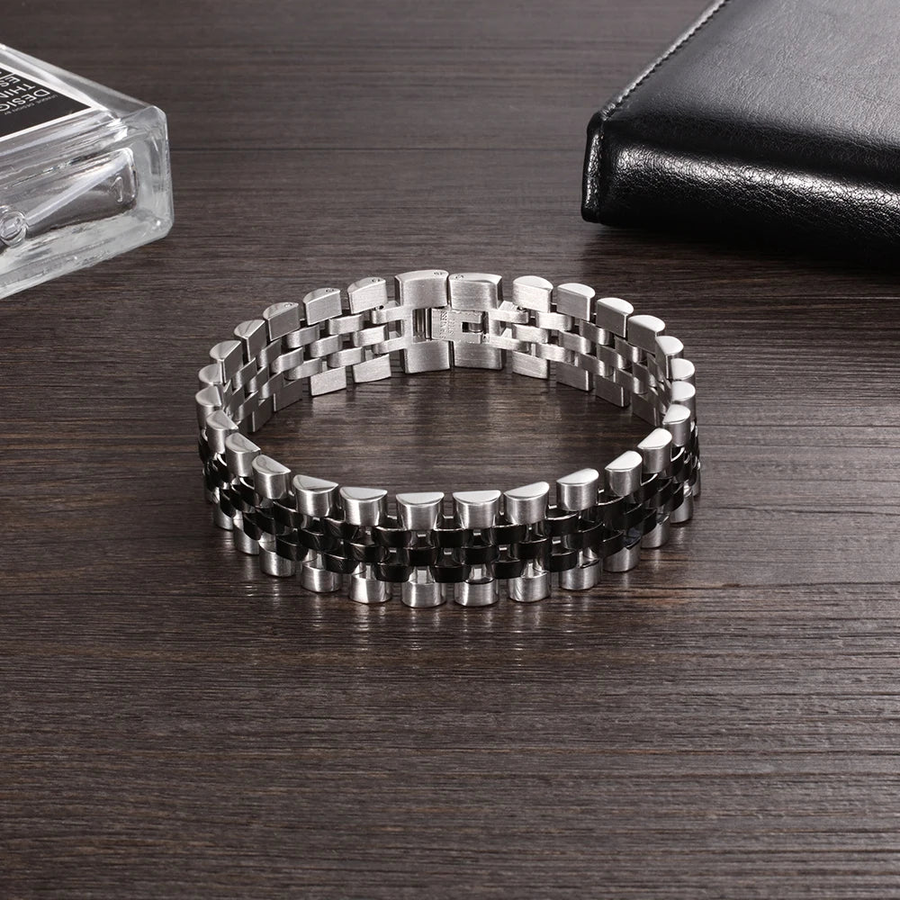 Luxury Silver & Black Chain Link Men's Bracelet: Jewelry Gift for Him