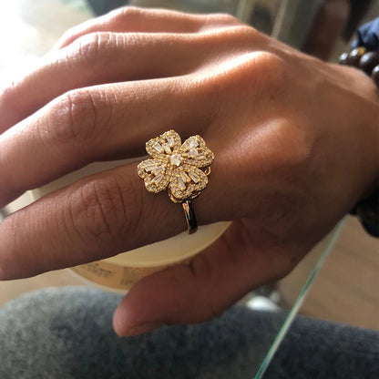 Rotating Clover Ring in Golden at Heart Crafted Gifts