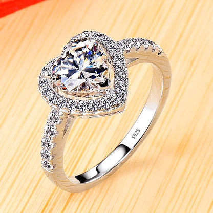 Luxury 18K White Gold Plated Solitaire: Engagement Ring