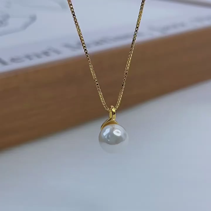 Video - Gold Plated Sterling Silver Pearl Pendant Necklace - June Birthstone